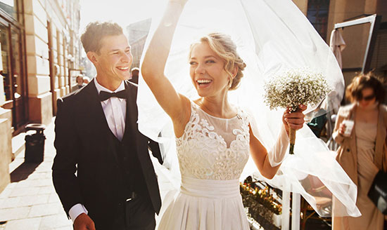 Miễn giấy phép lao động cho người kết hôn với người Việt Nam